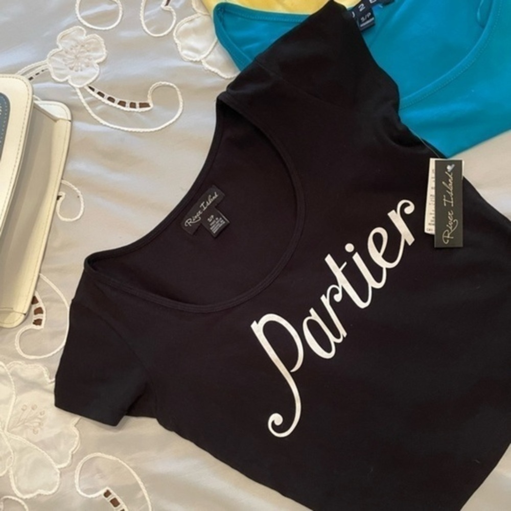 3 New Cropped T-Shirt Bundle - Picture 4 of 11